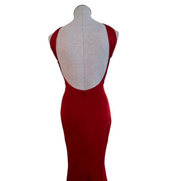 Oh Polly True Red Halter Twist Keyhole Open Back Maxi Dress 11937D Size 0 NEW - Picture 9 of 15